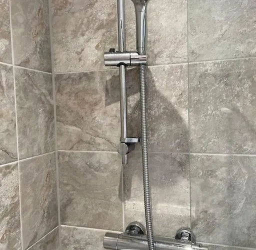 בית נופש Superb Townhouse Silent