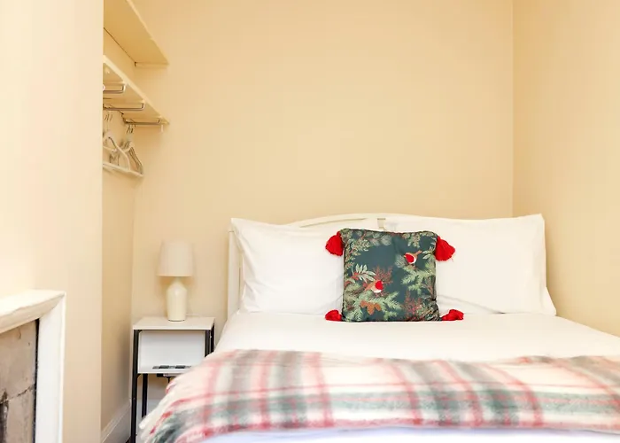 Joivy Beautiful Apartment, Private Garden, Calton Hill Apartmán