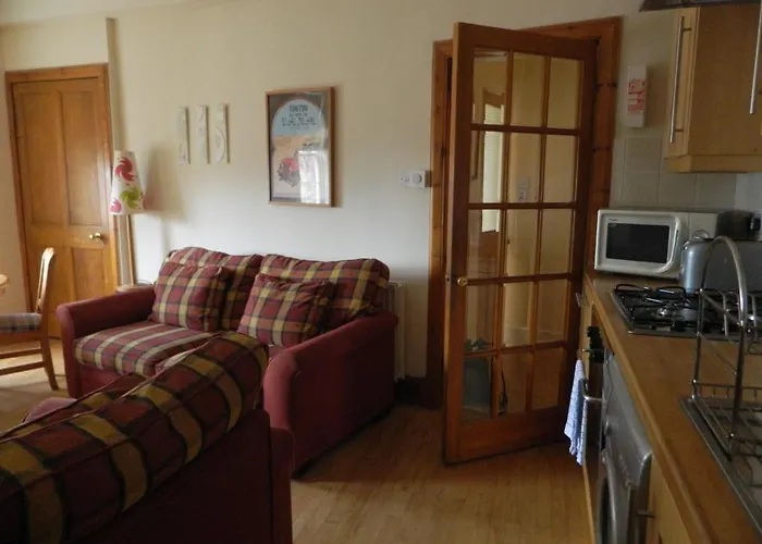 Castle Apartmanhotel 3*