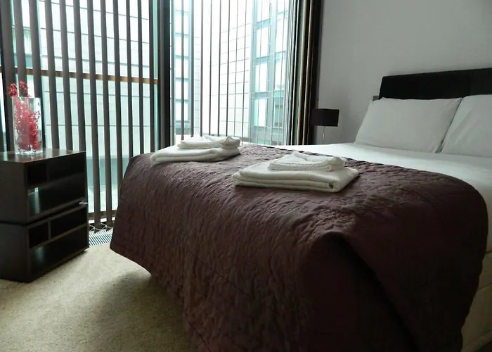 爱丁堡城堡公寓酒店 3*