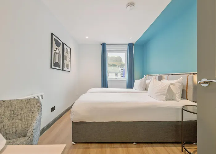Aparthotel Holyrood