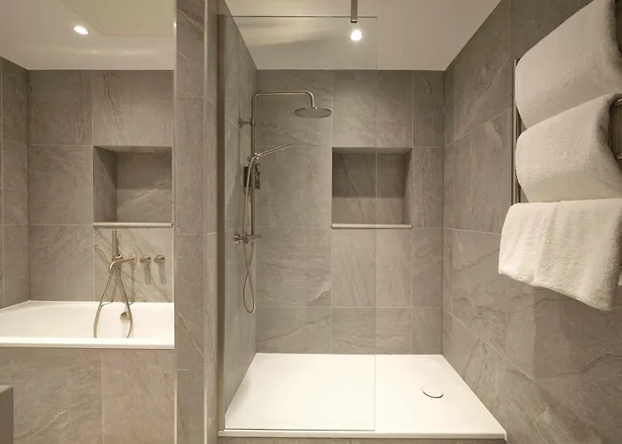 The Resident Hotell 4*