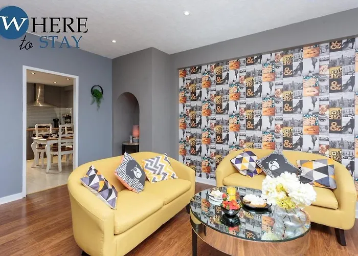 Stylish 3 Bedroom Apartment,