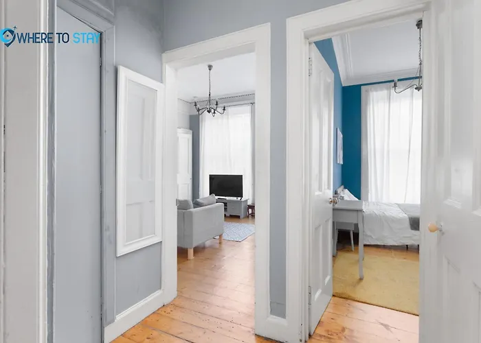 First Floor-2 Bedroom Apartment- By Homes * Edinburgh