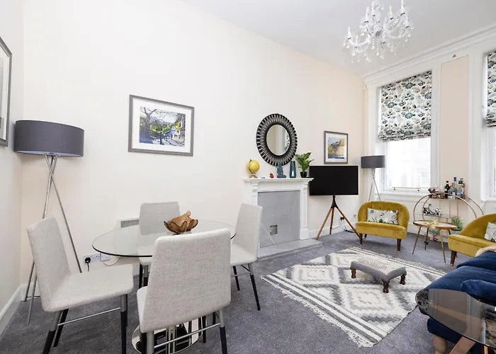 Lejlighed Stylish 2-bedroom Old Town Next To Royal Mile