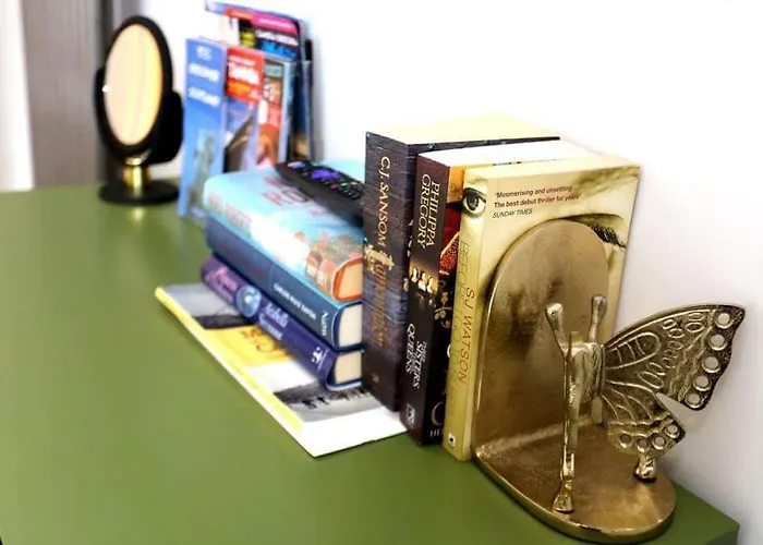 Διαμέρισμα Cosy Apartment, Free Street Parking