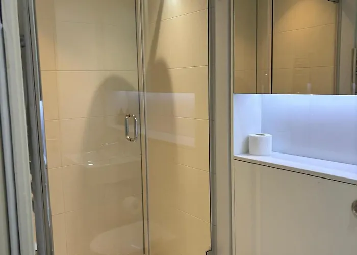 Stunning Park View Quartermile Close Proximity To Castle * Эдинбург