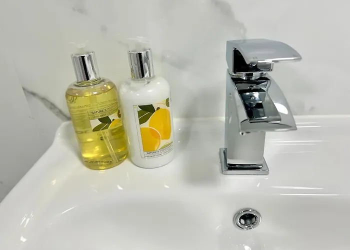 Charming Away From Home! * إدنبرة