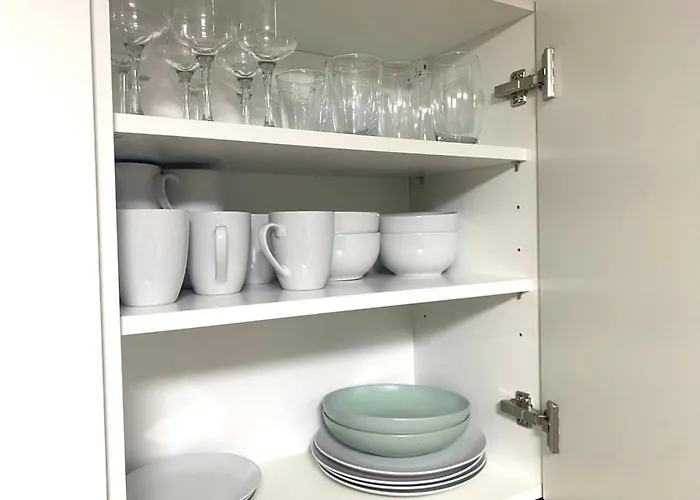 Charming Away From Home! Apartment *