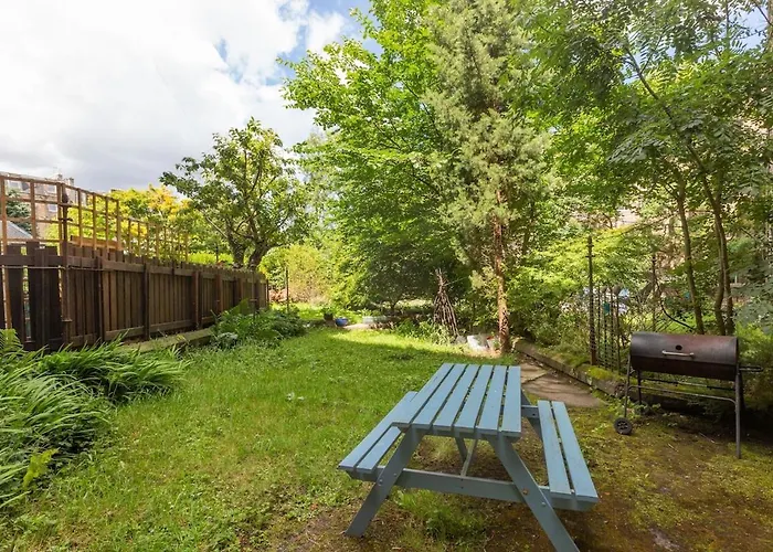 Spacious 3 Bed In Marchmont *