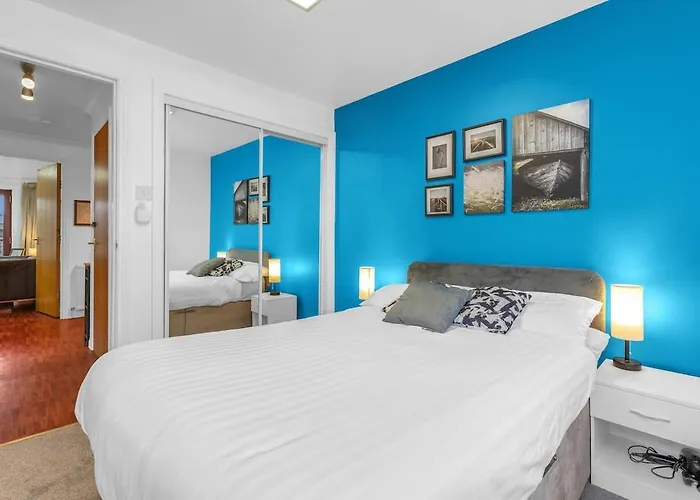 Modern 2 Bedroom In Centre Edimburgo