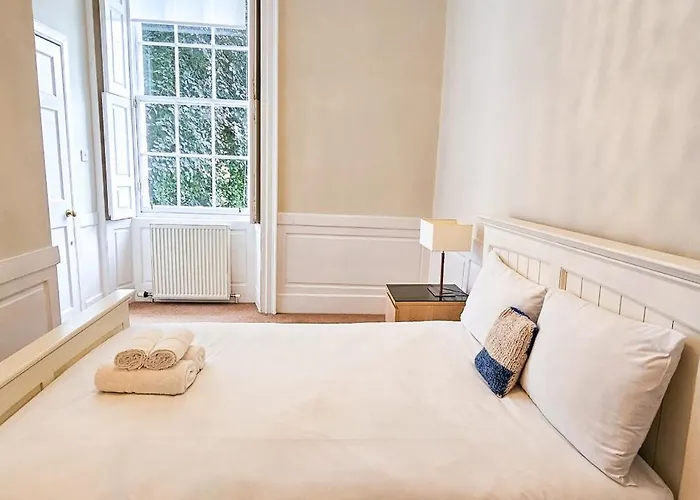 Russel House - 4 Bedroom - The Royal Mile Feriehus