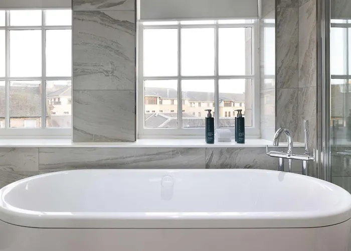 Doubletree By Hilton Centre 4* Edinburgh