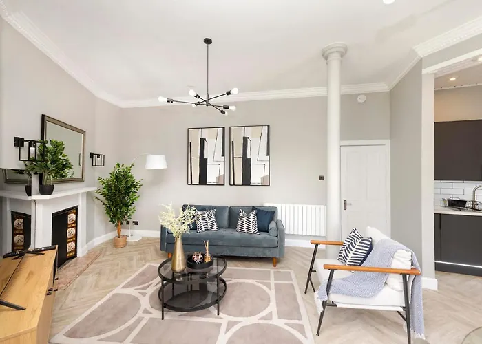 Castle View In The Heart Of Historic Old Town *