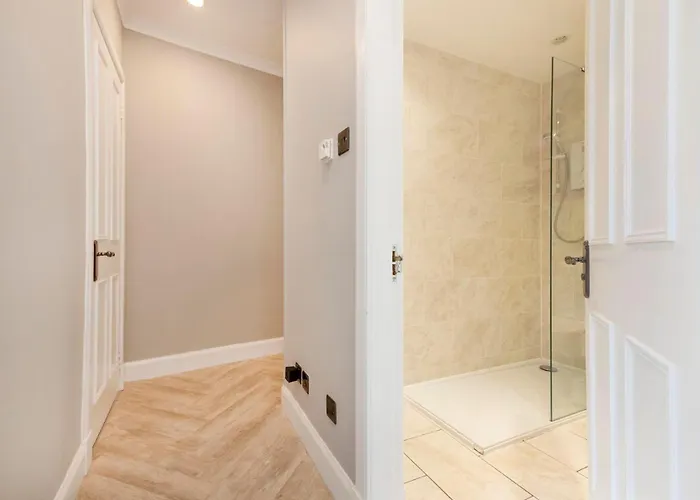 Castle View In The Heart Of Historic Old Town Εδιμβούργο