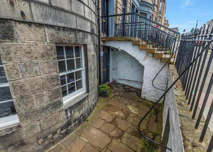 Large 3 Bed 3 Bath - New Town Appartement Edinburgh