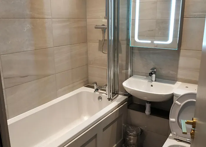 Warden's Close Apartment