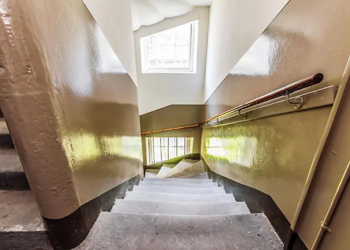 Large Super 3 Bed -princes Street, Parking شقة إدنبرة