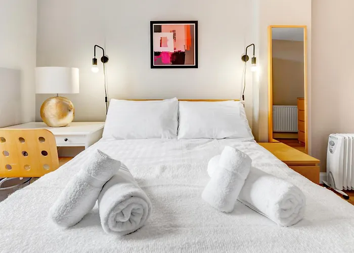 公寓 Gorgeous, Cozy 2br Royal Mile-old Town
