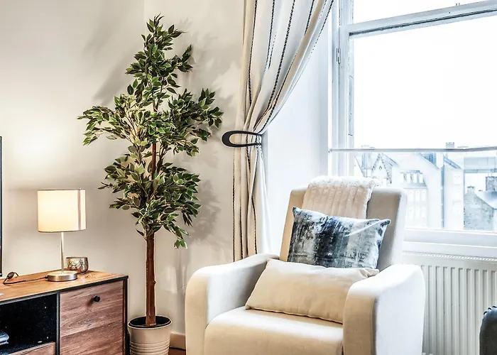Lejlighed Cozy 2 Bed With Great View - Parking *