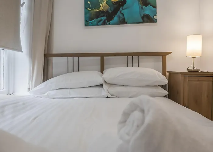 Lejlighed Cozy 2 Bed With Great View - Parking