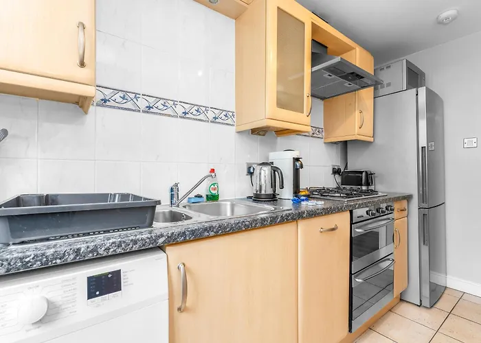 Comfy Place Off Royal Mile, With Parking Apartmán