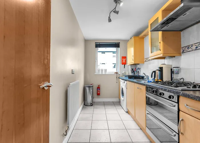 Comfy Place Off Royal Mile, With Parking Apartmán *