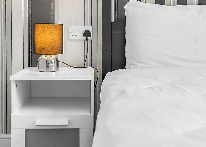 Comfy Place Off Royal Mile, With Parking Edinburgh