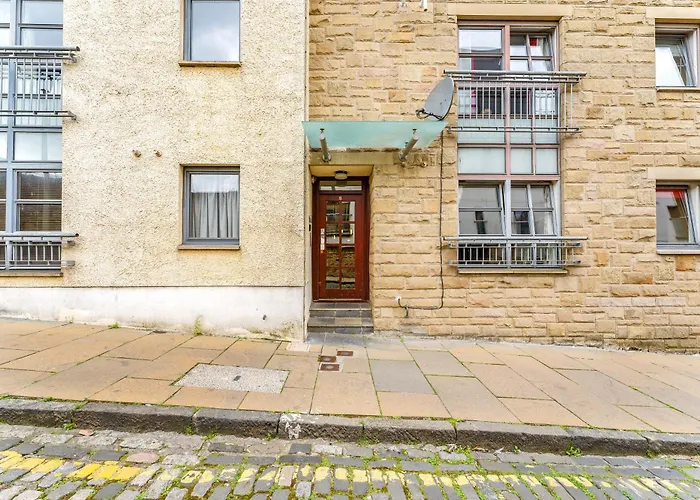 Comfy Place Off Royal Mile, With Parking