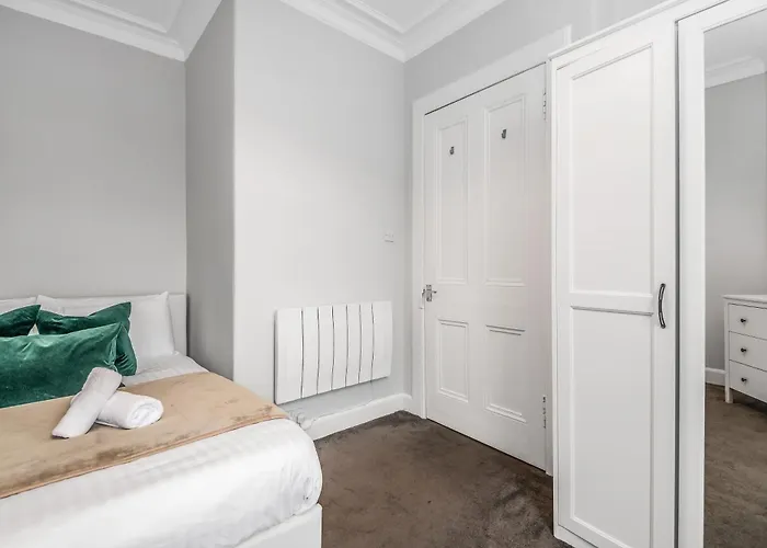 Cosy From Near Holyrood Palace Διαμέρισμα *