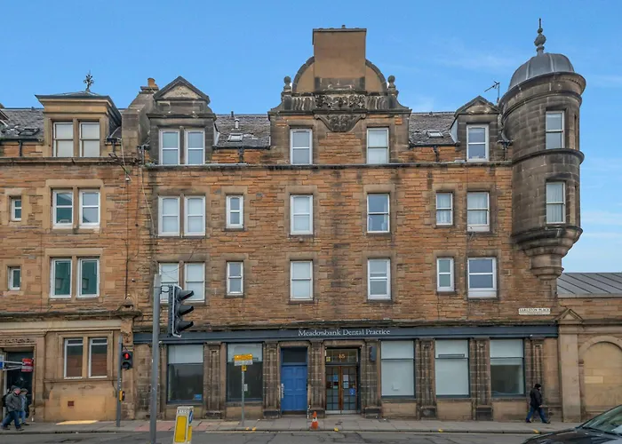 Cosy From Near Holyrood Palace Διαμέρισμα *