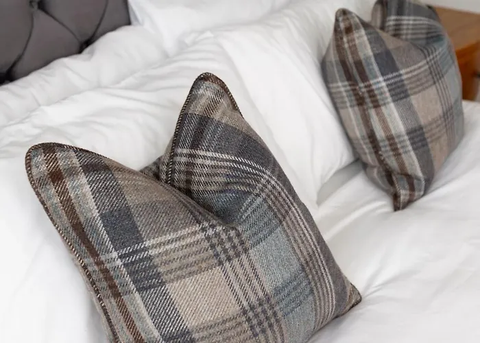 The Rooftop Terrace * Edinburgh