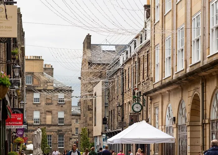The Rooftop Terrace Edinburgh