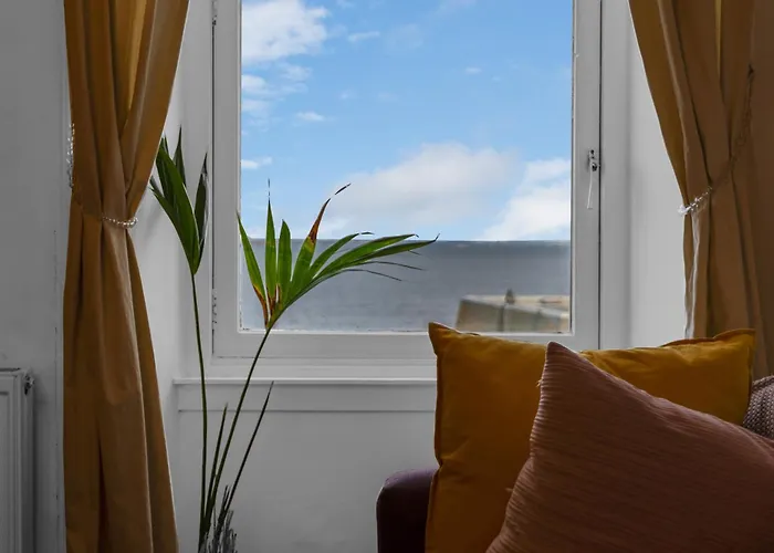 Free Parking - Centre - Stunning Views - Great Location