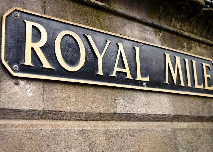 דירה Stylish With Private Roof Terrace