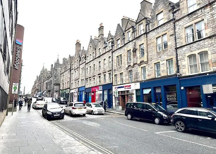 Boho Old Town Base דירה אדינבורו