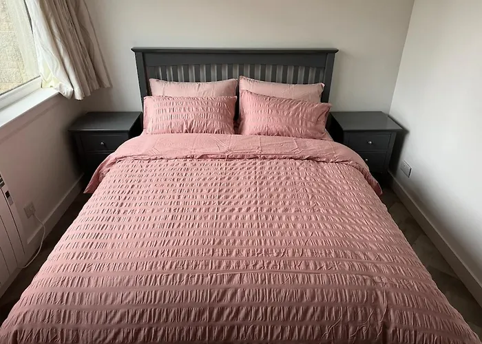 3 Bedroom Tranquil Ground Floor Flat In Merchiston Apartment Edinburgh