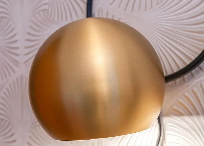 Central, Cozy 2br-1ba-haymarket - With Parking דירה אדינבורו