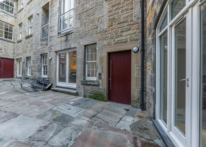 דירה Beautiful Designer 2 Bed 2 Bath Old Town - Parking *