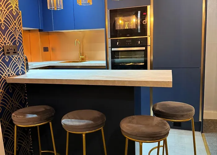 Two Bedroom Apartment-central Edinburgh-old Town-licensed Edinburgh