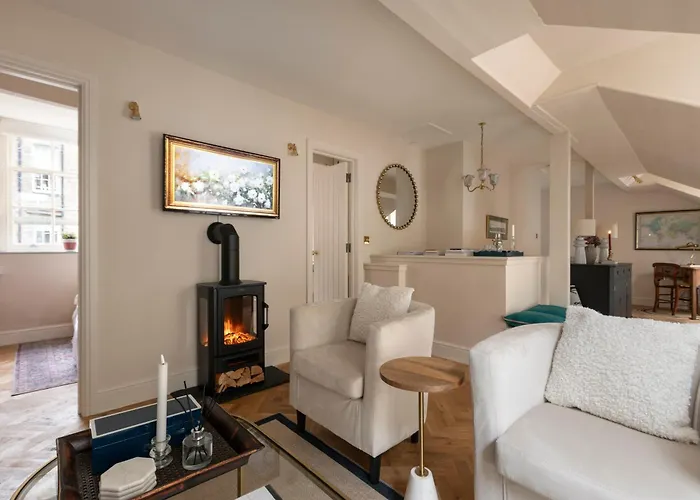 Dom wakacyjny Luxury Mews In The Heart Of New Town Edynburg