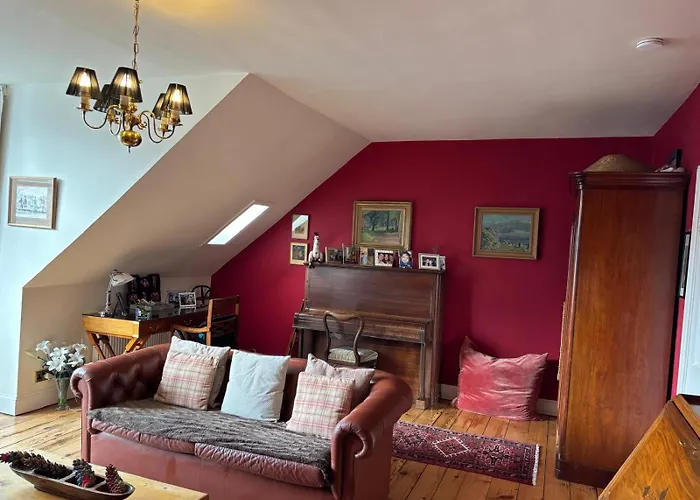 Stunning 2-bedroom Georgian Flat, Centre Edimburgo