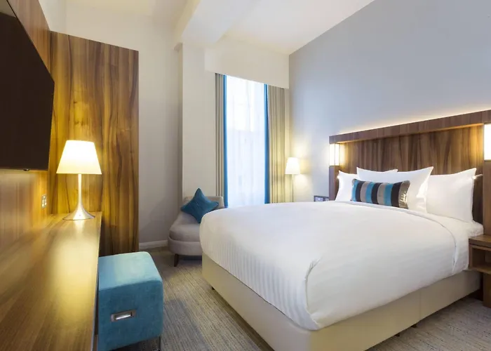 Courtyard By Marriott Hotel Edinburgh