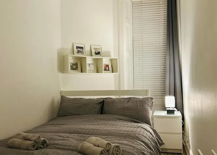 Attractions Retreat דירה *