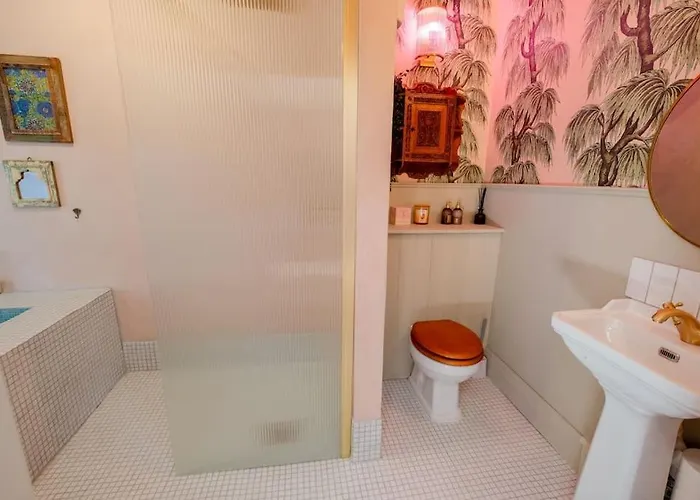 Апартаменты The Retreat Stockbridge Эдинбург