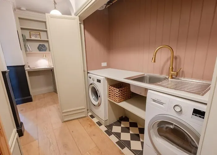 The Retreat Stockbridge דירה אדינבורו