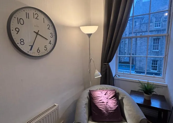 Cozy Downtown * אדינבורו