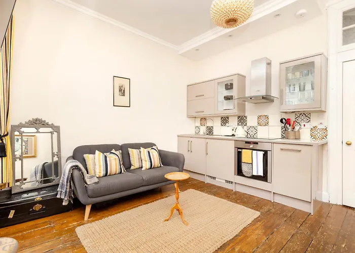 Apartment Joivy Classy Near Castle *