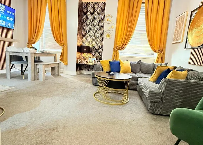 Two Bedroom Apartment-central Edinburgh-old Town-licensed Apartment Edinburgh