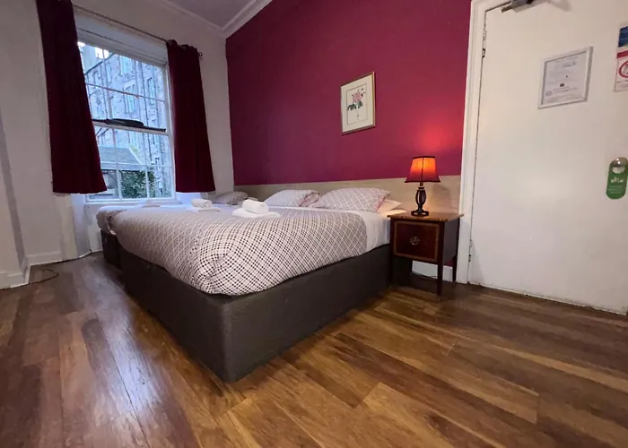 Konukevi Regent House - Centre 3*
